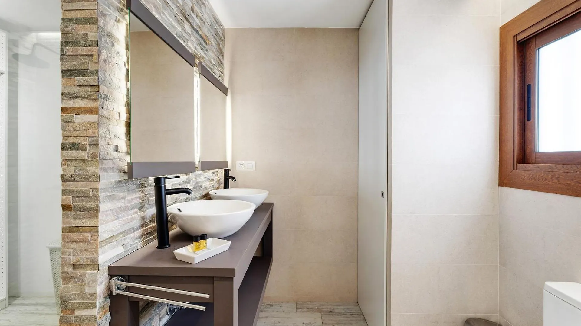 Gran Atico The 307 By Paramount Holidays Costa Adeje  Apartamento